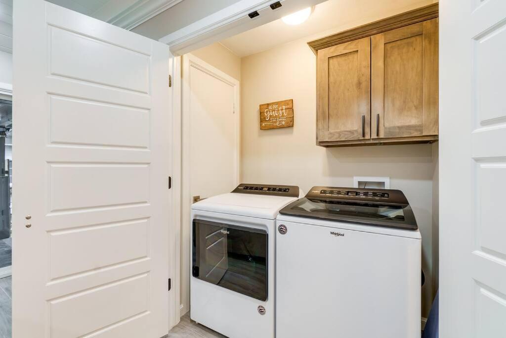 3 Bedroom Newly Remodeled With Farm Style Decor Oklahoma City